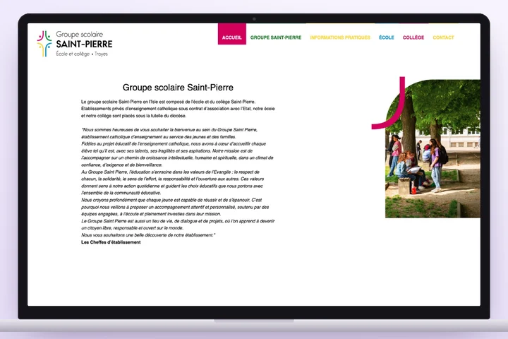 Le site du groupe scolaire Saint-Pierre de Troyes sur un ordinateur portable